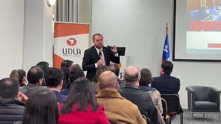 UDLA Concepción inauguró el año académico 2025 con charla magistral del ...