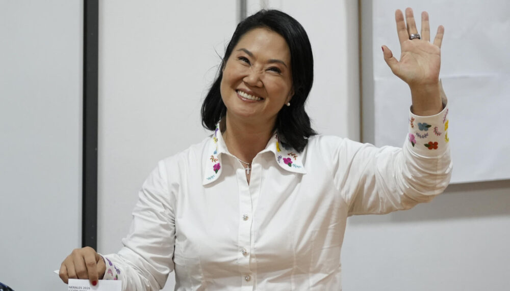 Keiko Fujimori logra el 52,7% de los votos frente al 47,2% de Sánchez con  el 47% escrutado en Perú
